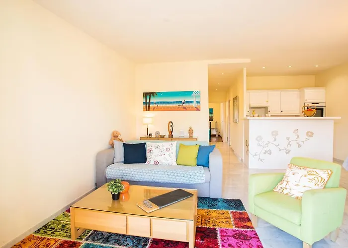 LE FOCH AP4244 By Riviera Holiday Homes